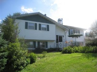 1851 E 137th Ave, Crown Point, IN 46307
