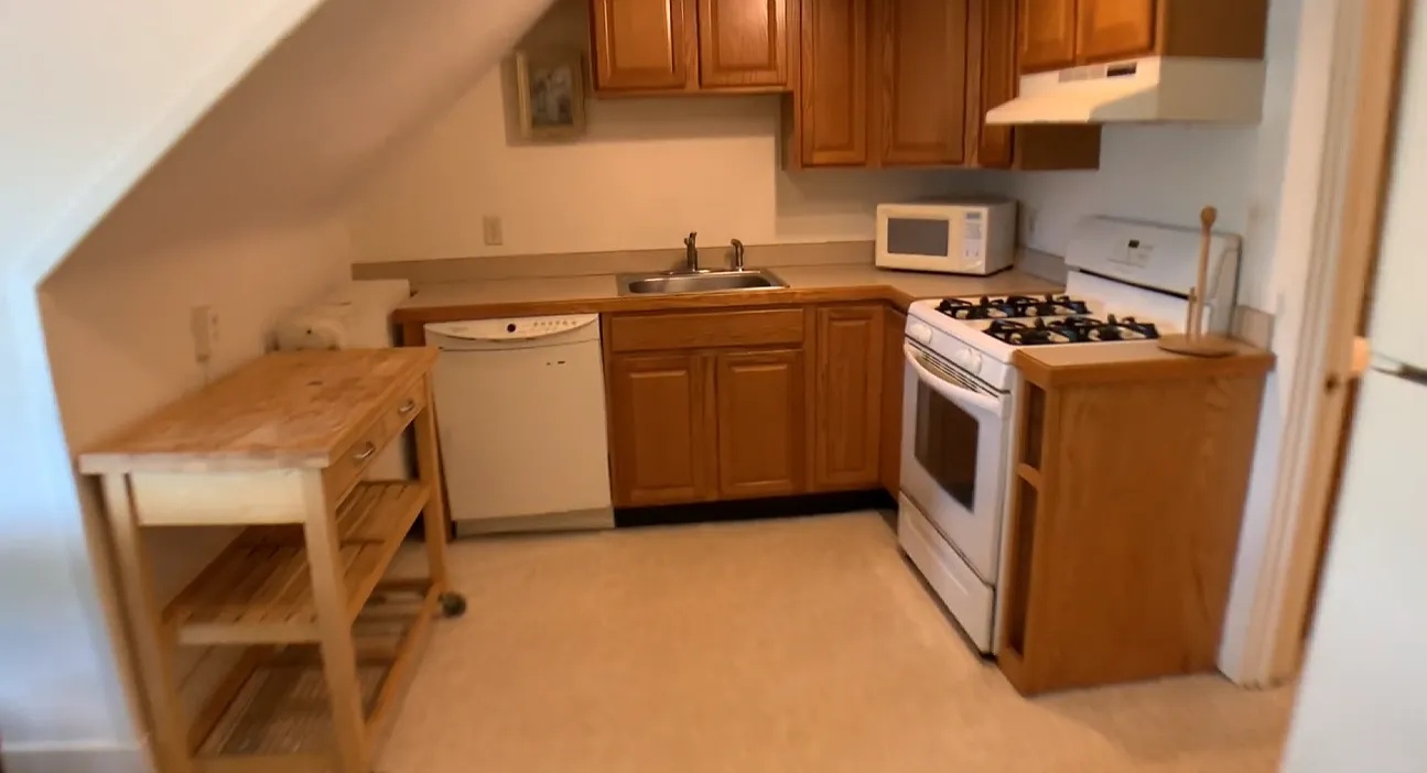 210 Williams Street - 3 — Photo 3