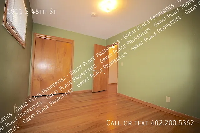 1911 S 48th St — Photo 18