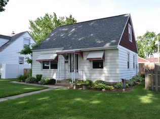 3535 S Herman St, Milwaukee, WI 53207