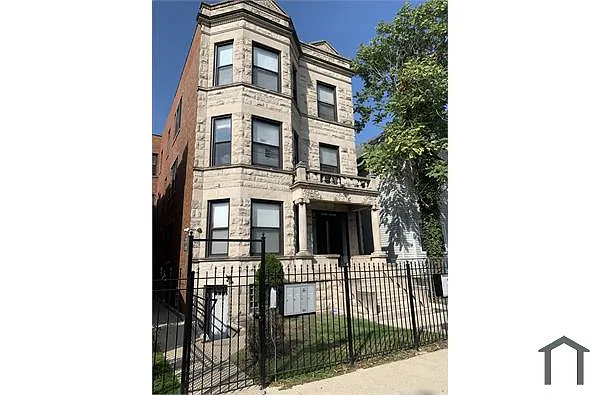 Building Photo - 6448 S Sangamon St #1F