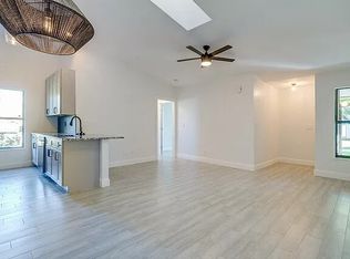 5118 SW Courtyards Way APT 25, Cape Coral, FL 33914