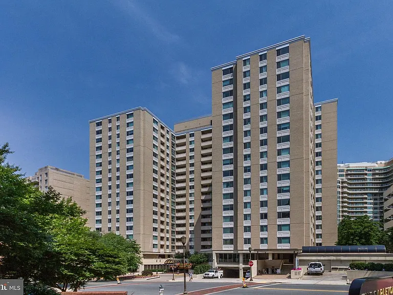 4601 N Park 210 #K — Photo 30