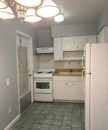 5th image of 1110 Vineyard St