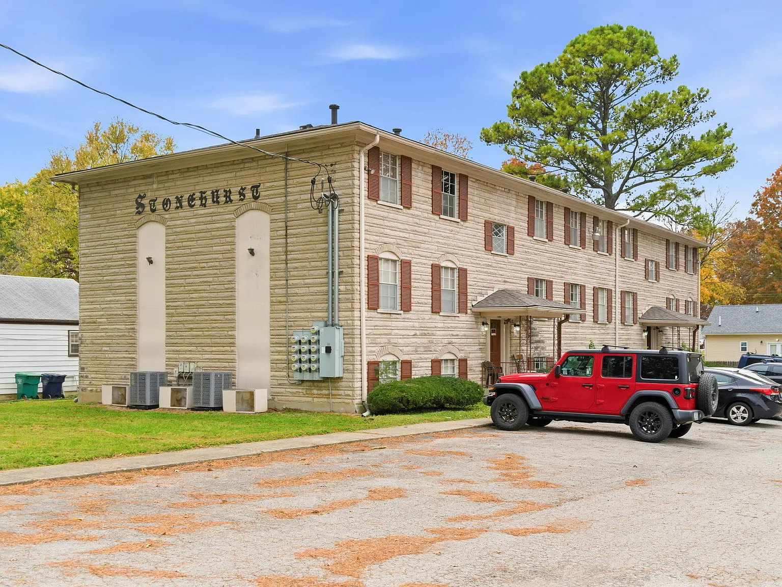2 bed, 800 sqft, $895 — Photo 1