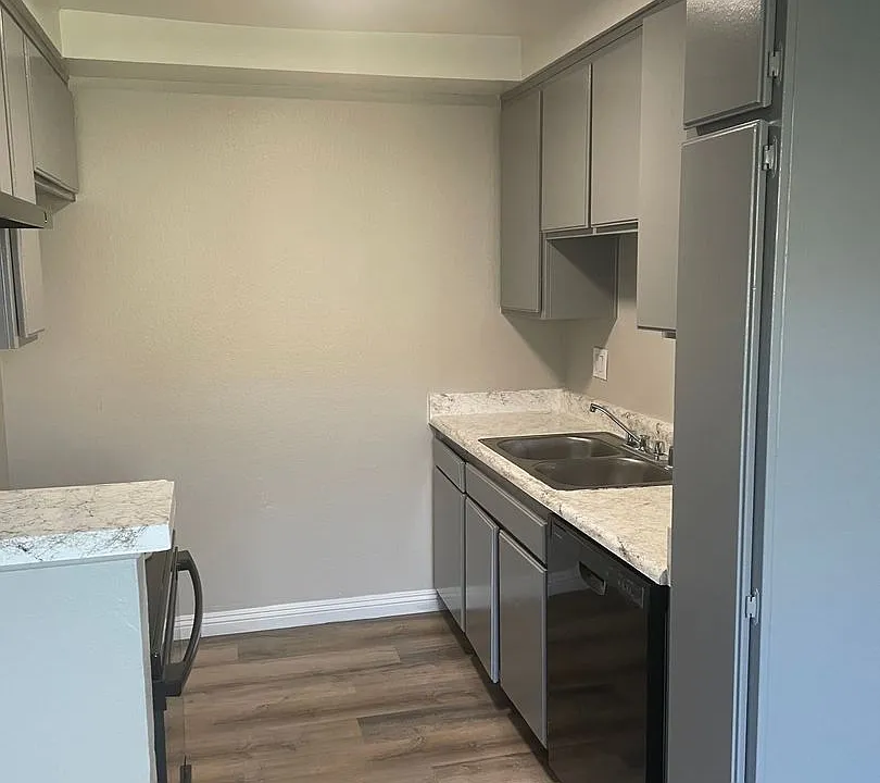 Mountain View Apartments