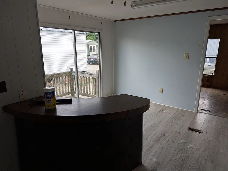 110 Armentor St #22 — Photo 16