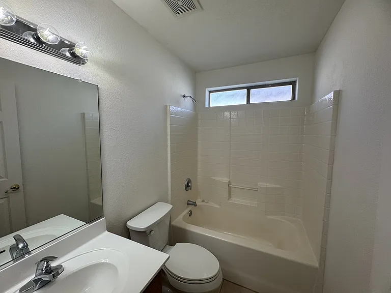 3924 E Potter Ave — Photo 5
