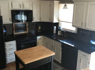 76 Shinnacock Trl, Shelton, CT 06484