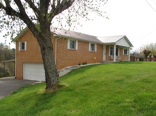 131 Sweeten Rd, Parrottsville, TN 37843