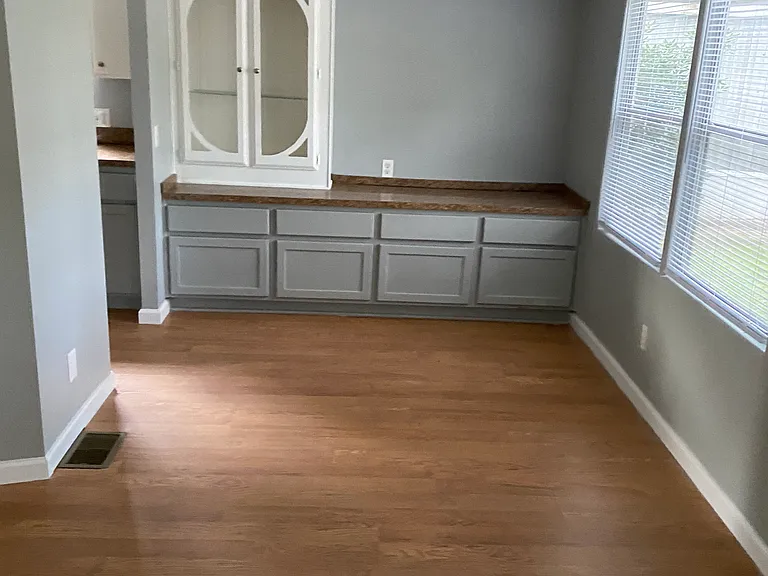 7541 Covewood Dr — Photo 3