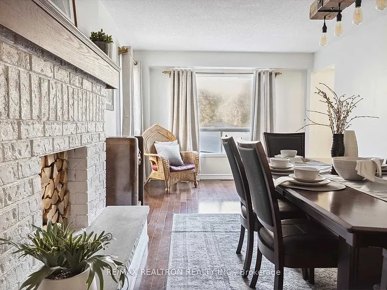 68 Flint Cres #UPPER — Photo 17