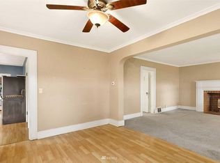 719 Front St, Lynden, WA 98264