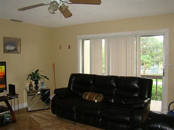3rd image of 2757 Hidden Lake Blvd Unit C