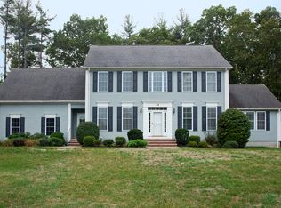 43 Philips Farm Rd, Marshfield, MA 02050