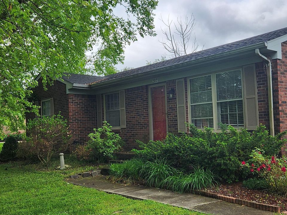 2nd image of 203 Adams Dr