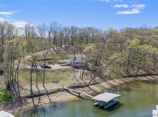 261 Highline Rd, Lake Ozark, MO 65049