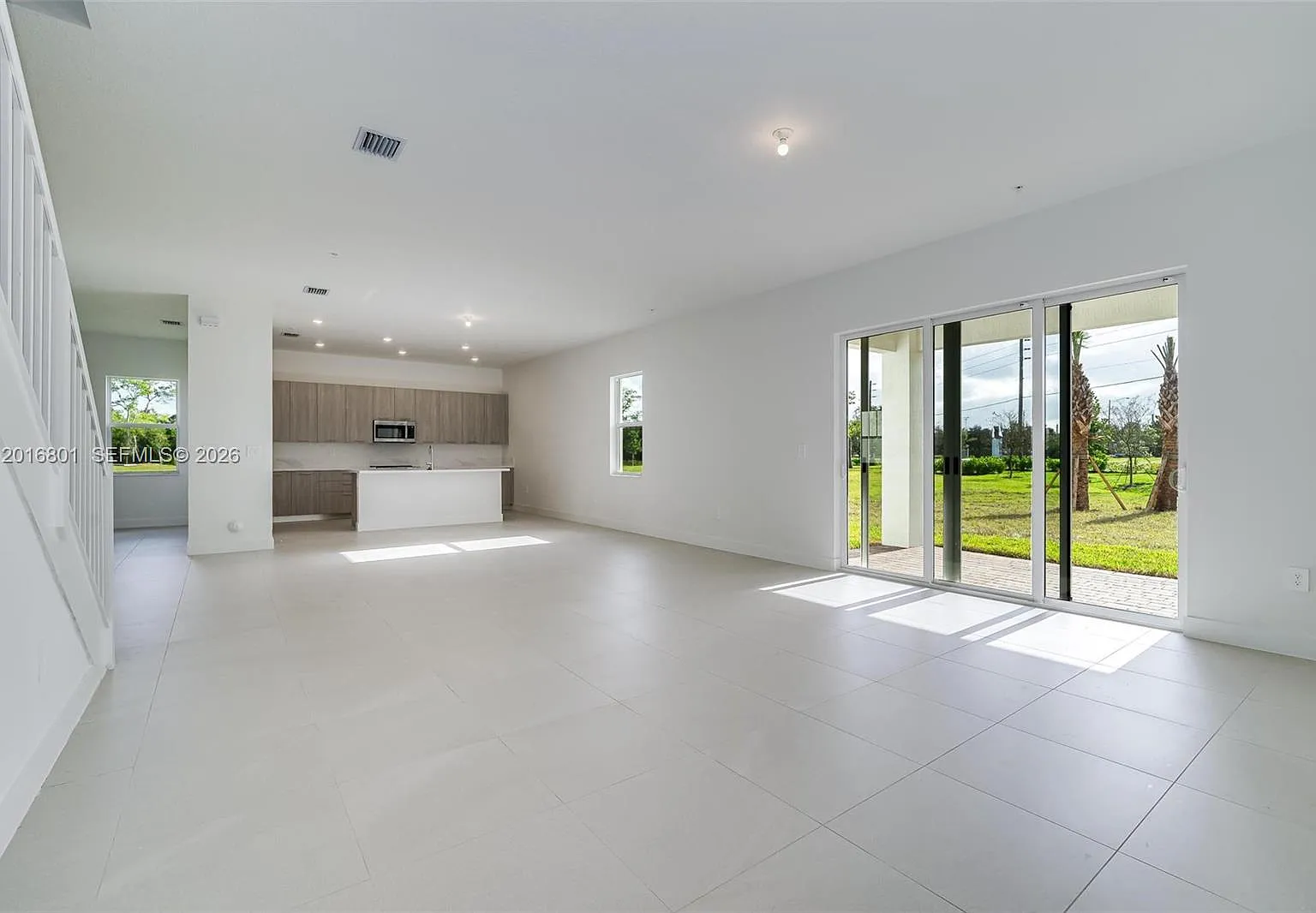Reserve At Davie — Photo 4