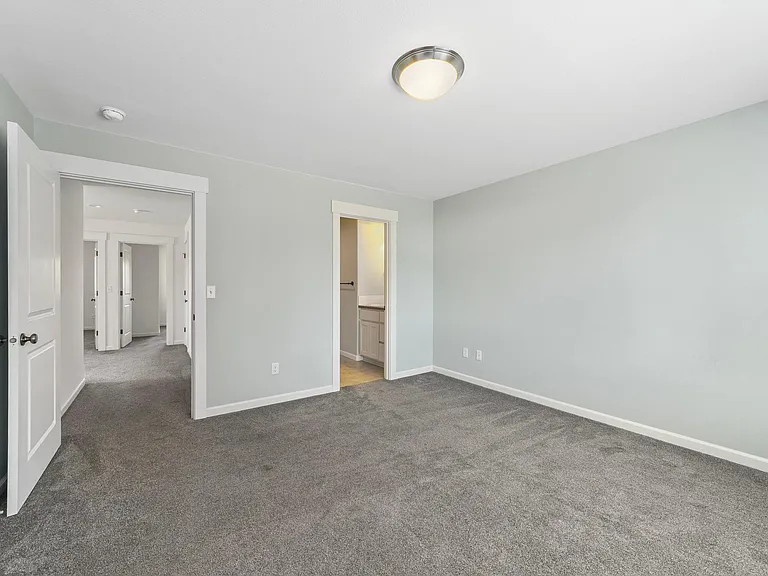 877 SE Anchor Ave #A — Photo 20