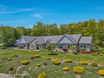 1000 Scenic Dr #L-34, Clarks Summit, PA, 18411