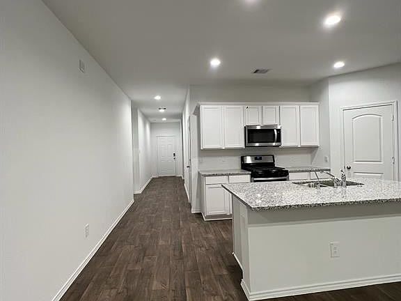 3rd image of 20268 Portbec Dr