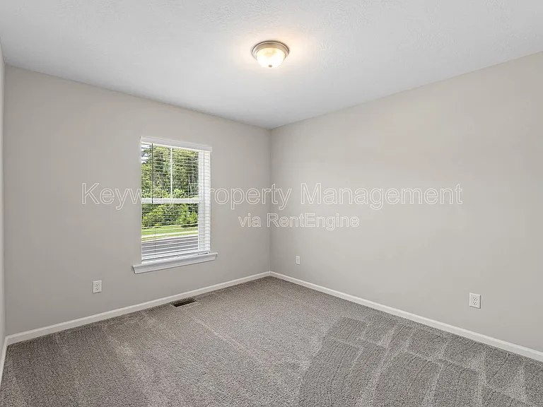 138 Candleberry Dr — Photo 17