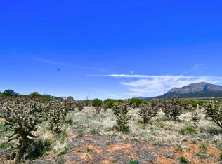 201 Entranosa Lot Rd #2, Edgewood, NM 87015