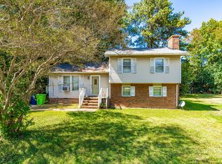 2604 Sourwood St, Raleigh, NC 27610