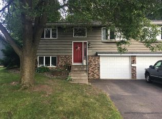 1107 Sunset Ln, Altoona, WI 54720