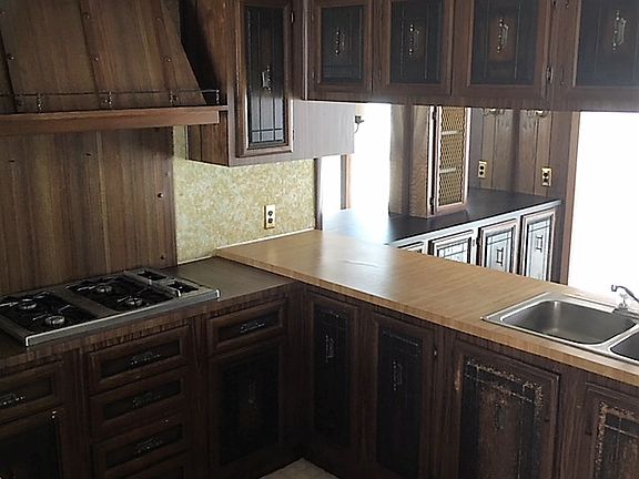 4th image of 4539 Country Way W