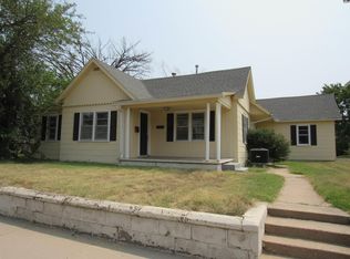 1304 N Monroe St, Hutchinson, KS 67501