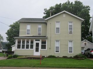 712 Elk St, Sabula, IA 52070