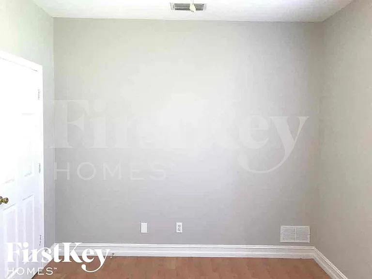 4115 10th St SW — Photo 12