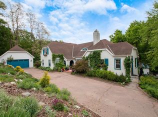 2000 Plum Creek Rd, Sioux City, IA 51103