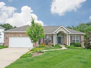 4076 Jacobs Lndg, Saint Charles, MO