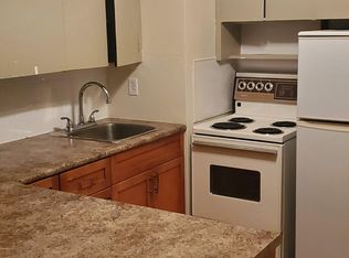 396 Stradbrook Ave #7, Winnipeg, MB R3L0J8