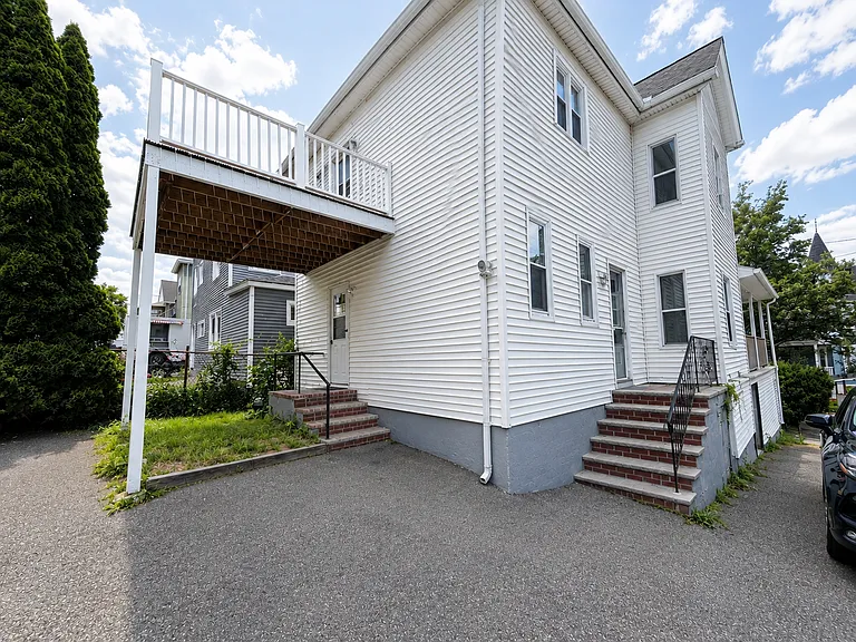67 Reed Ave #2 — Photo 1