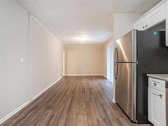 5th image of 4442 Cedar Ridge Trl