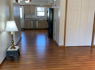 711 Hill Rd APT D, Wernersville, PA 19565