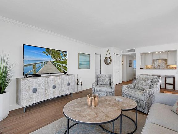 2nd image of 260 Seaview Ct APT 1206