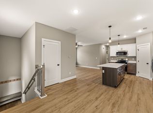 1927 S Home Ave #A, Independence, MO 64052