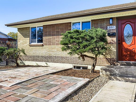 3rd image of 6891 Jasmine Street