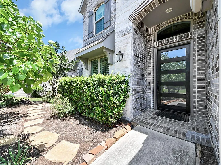 28045 Woodland Bend Way — Photo 5