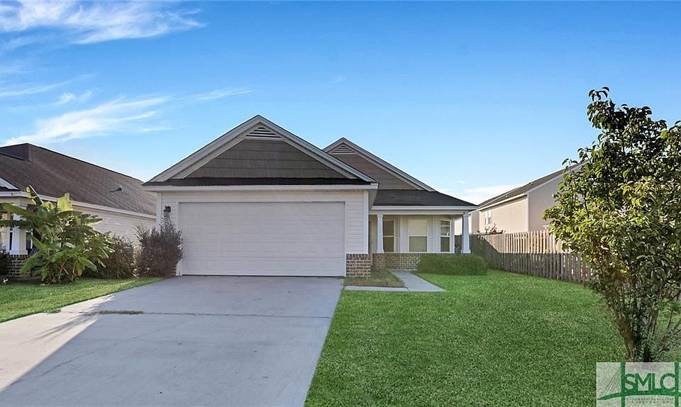 Welcome Home to 21 Laurel Lane!