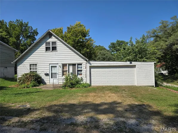 1206 Rixon St, Alton, IL 62002