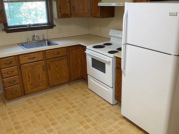 2nd image of 311 N Lincoln Ave Unit 2