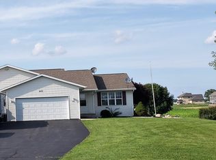 442 Orlando Dr, De Pere, WI 54115