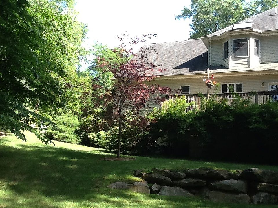 2nd image of 10 Heritage Ct
