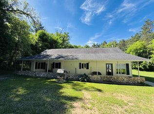 W3591 Twin Lane, Redgranite, WI 54970