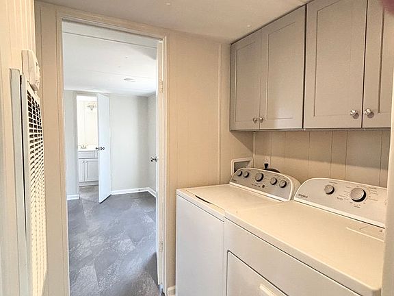 5th image of 4963 Bud St SE